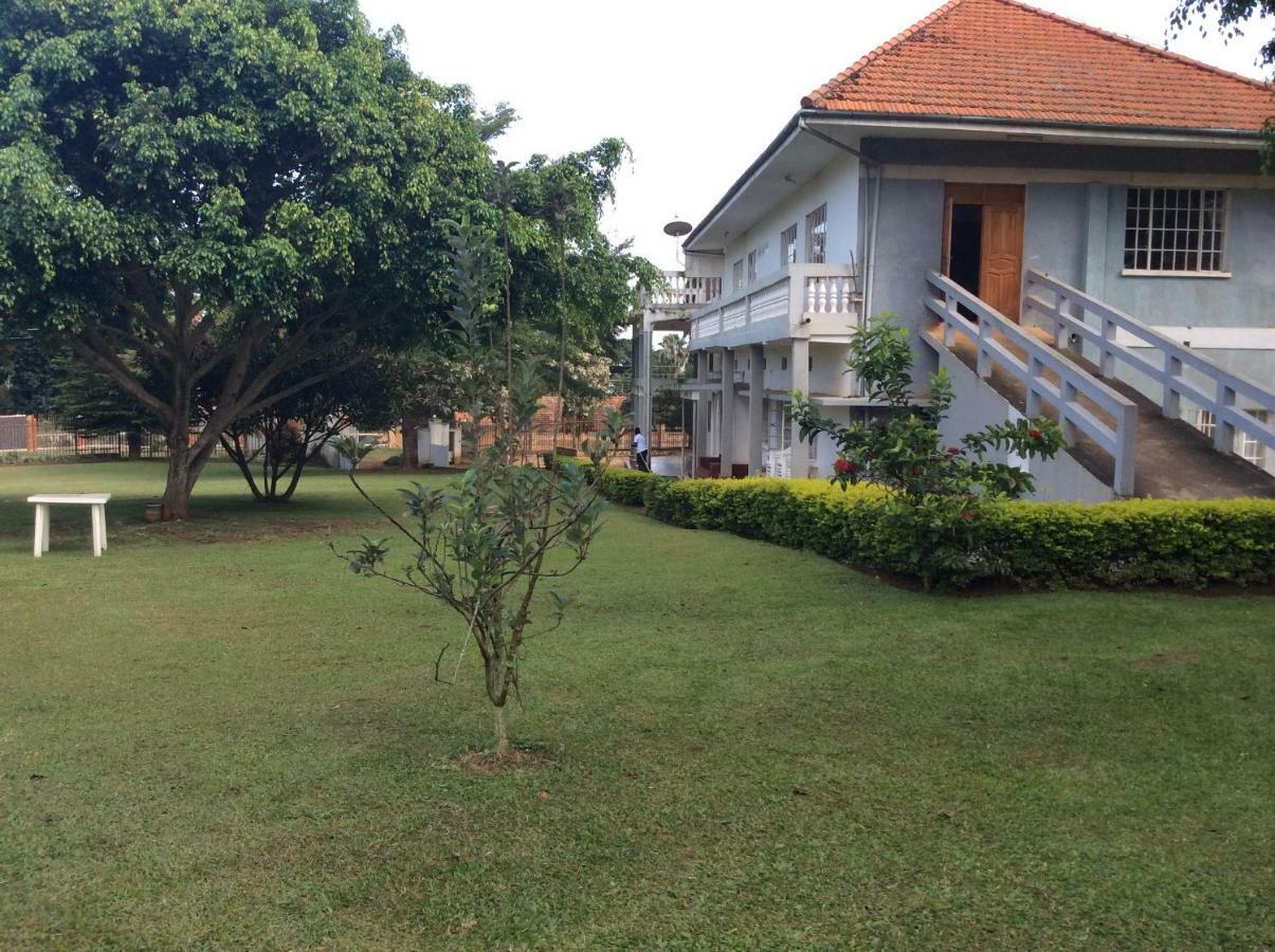 Skyway Hotel Entebbe Exterior photo